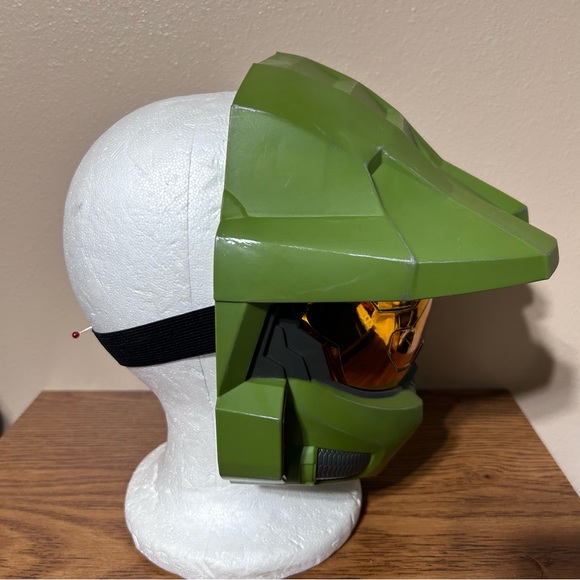 Halo Master Chief Helmet Half-Mask Disguise Microsoft 2020 Halloween Cosplay - Picture 2 of 6